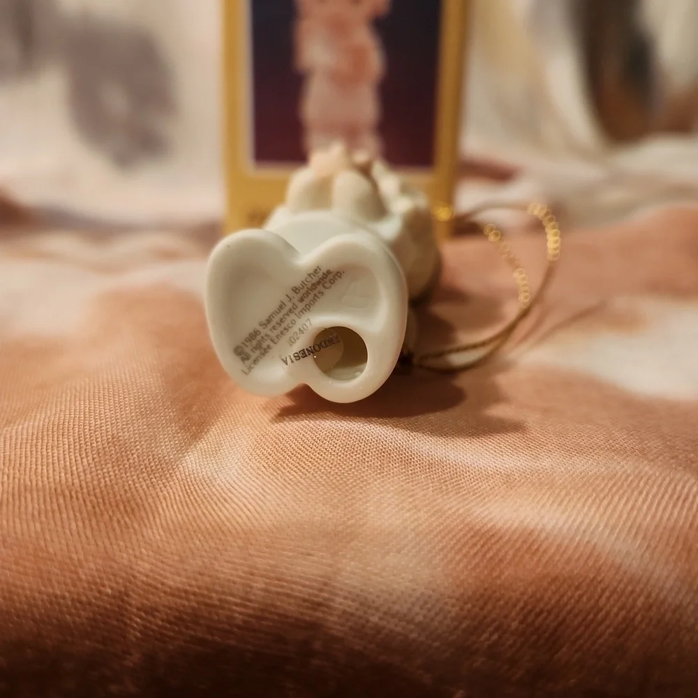 Enesco Precious Moments Angel of Mercy 1986 Ornament